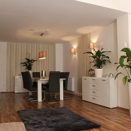 Apartment 120 Qm. Noblehome *