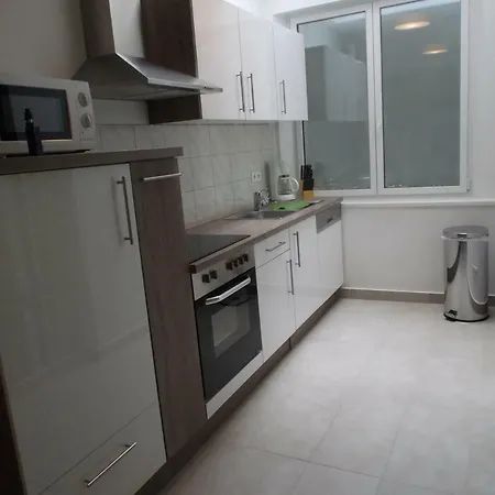 120 Qm. Noblehome Apartment *